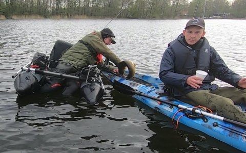 gedde premiere flydering kajak fiskeri