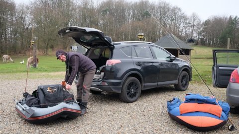 Toyota Rav4 Borbjerg møllesø gedde fiskeri fluefiskeri