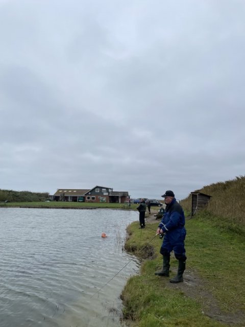 Fynboen fisker intenst ved Fiskekongernes hovedkvarter
