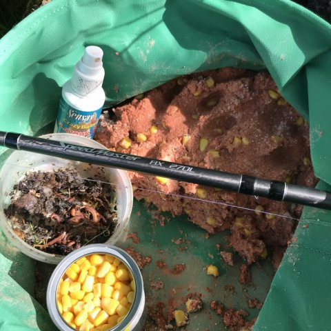 medefiskeri forfodring suder mose orm